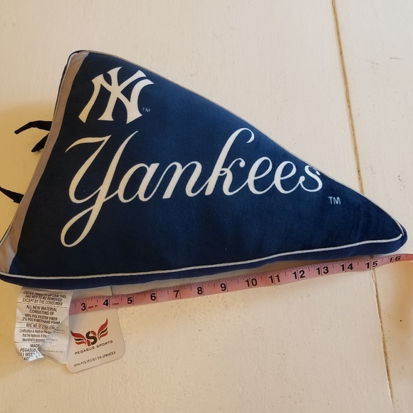 NWT New York Yankees Blue Plush Pegasus Sports - Picture 8 of 8